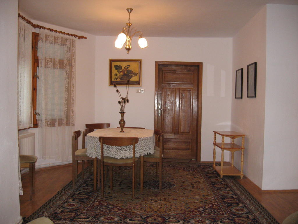 Guest House Astra Arbanasi Ruang foto